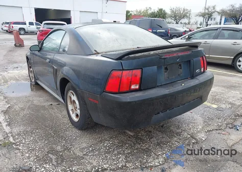 2000 Ford Mustang from USA, damaged, VIN 1FAFP4045YF109438